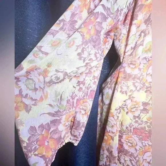 Rewind Juniors Women’s Floral Cold Shoulder Cut Out Dress - Picture 6 of 15